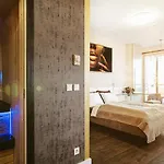 アパート Sky Flat Jacuzzi Sauna 27 Floor