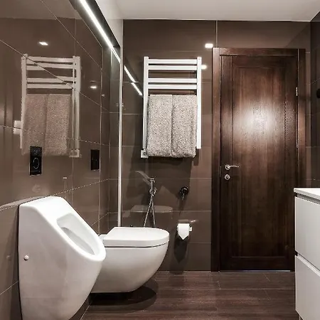 Sky Flat Jacuzzi Sauna 27 Floor Апартаменты *