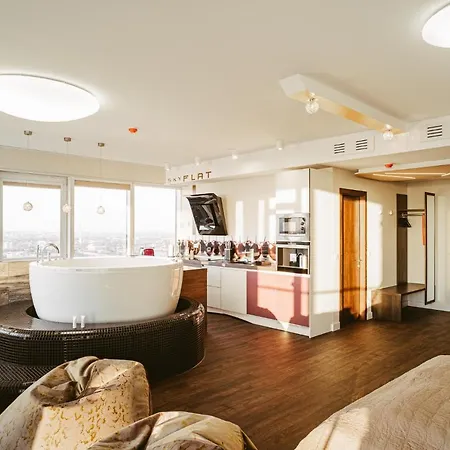 Sky Flat Jacuzzi Sauna 27 Floor Apartman Klaipėda