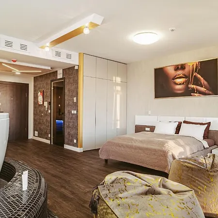 Sky Flat Jacuzzi Sauna 27 Floor *