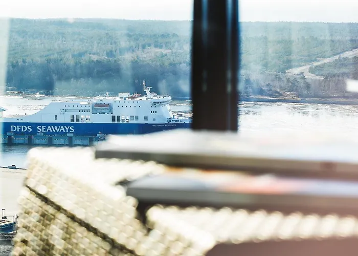 Sky Flat Jacuzzi Sauna 27 Floor * Klaipėda