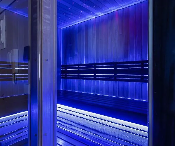 Sky Flat Jacuzzi Sauna 27 Floor * Klaipėda