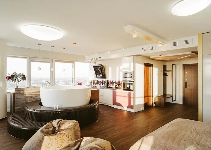 Sky Flat Jacuzzi Sauna 27 Floor Apartmán Klaipėda